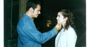 Danton Mello e Karina Barum como Adriano e Shirley na novela Torre de Babel