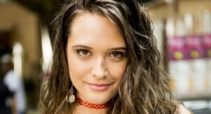Atriz Juliana Paiva