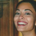 Juliana Paes como Rita na novela Laços de família