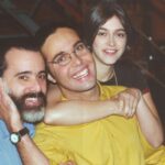 Tony Ramos, Flavio Silvino e Júlia Feldens como Miguel, Paulo e Ciça na novela Laços de família