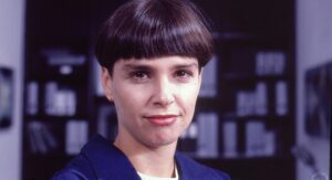 Lídia Brondi como Fernanda na novela Meu bem, meu mal