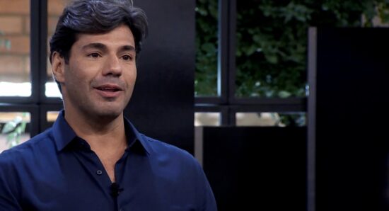 Felipe Bronze no comando do Top chef
