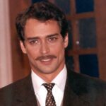 Marcello Antony como Marco Antônio na novela Terra nostra