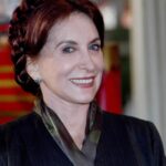 Tereza Rachel como Dona Berta na novela Era uma vez