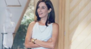 Andrea Beltrão como Bruna na novela Era uma vez