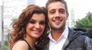 Mayana Neiva e Rafael Cardoso como Desirée e Jorgito na novela TI ti ti