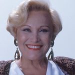 Nicette Bruno como Juju na novela Mulheres de areia