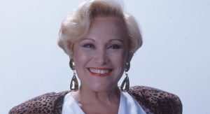 Nicette Bruno como Juju na novela Mulheres de areia