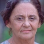 Laura Cardoso como Isaura na novela Mulheres de areia