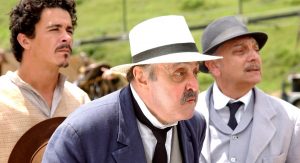 Mauro Mendonça como Coronel Justino na novela Cabocla