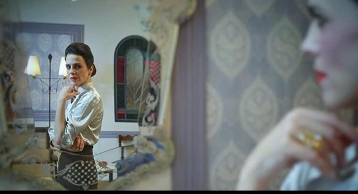 Karina Barum como Adalgisa na série A3