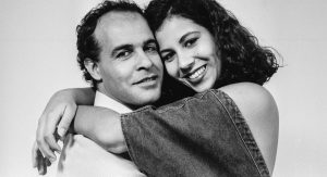 Osmar Prado e Carla Daniel como Tabaco e Marlene na novela Roda de fogo