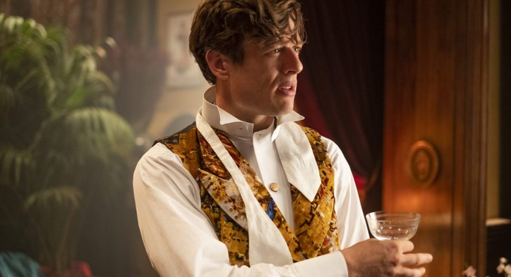 James Norton se destaca como o pansexual Hugo Swann em The Nevers