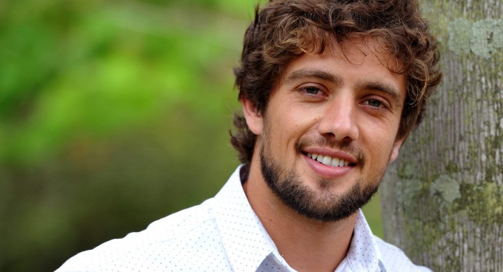 Rafael Cardoso como Rodrigo em A vida da gente
