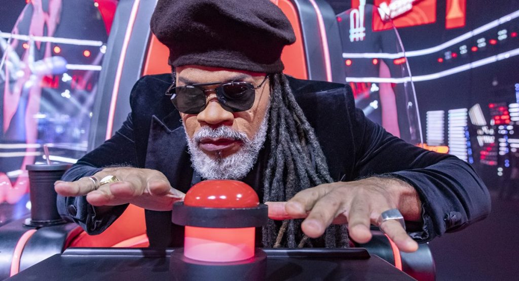Carlinhos Brown é jurado do The voice kid