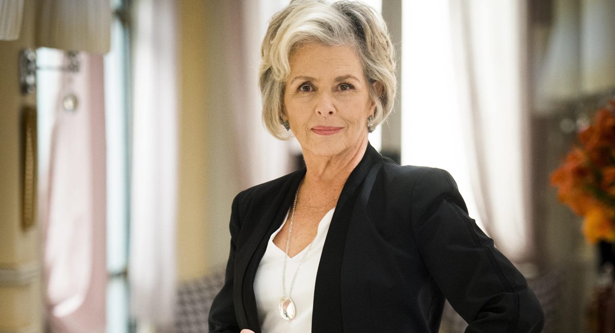 Irena Ravache como Sabine na novela Pega pega