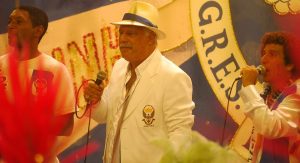 Antônio Fagundes como Juvenal Antena na novela Duas Caras