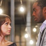 Débora Falabella e Lázaro Ramos como Julia e Evilásio na novela Duas Caras