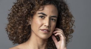 Bárbara Colen como Rose na novela Quanto mais vida, melhor