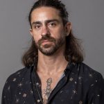Felipe Abib como Roni na novela Quanto mais vida, melhor
