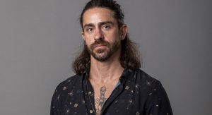 Felipe Abib como Roni na novela Quanto mais vida, melhor