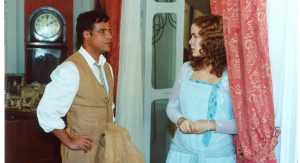 Ângelo Antônio como Edmundo e, Leandra Leal como Bianca na novela O cravo e a rosa