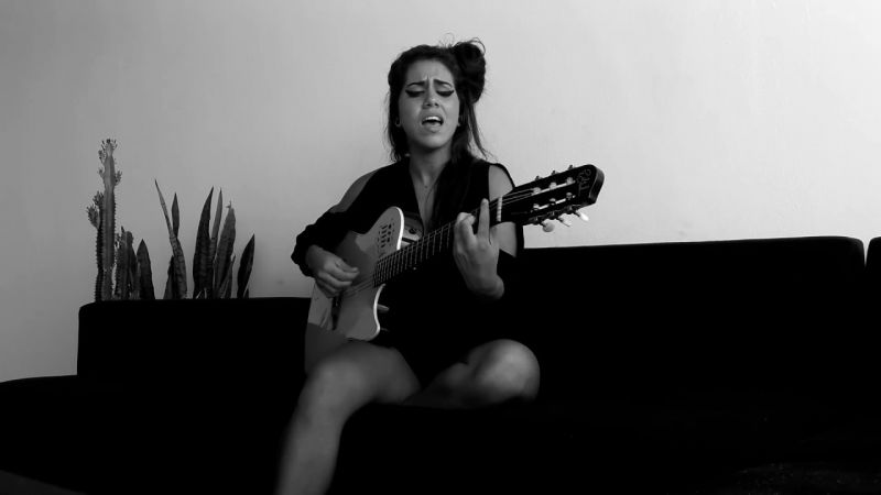 Crédito: Arquivo Pessoal. Cantora baiana Clariana Froes.